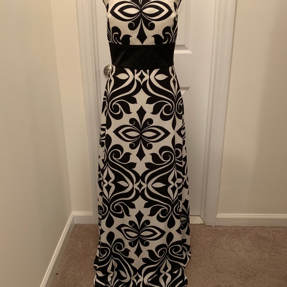 White House black market strapless dress